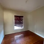 Rent 4 bedroom house in Port