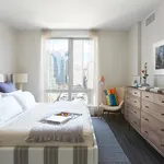 Rent 2 bedroom apartment in Manhattan