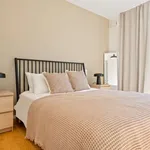 Rent 1 bedroom apartment of 58 m² in berlin