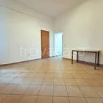 Rent 2 bedroom apartment of 62 m² in Milano