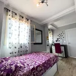 Rent a room of 75 m² in madrid