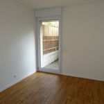 Rent 4 bedroom apartment of 70 m² in REIMS