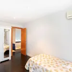 Rent 3 bedroom apartment in barcelona