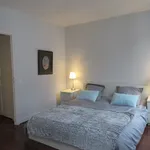 Appartement de 110 m² avec 5 chambre(s) en location à Paris