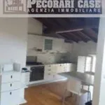 Affitto 2 camera appartamento di 73 m² in Modena