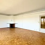 Rent 3 bedroom apartment of 161 m² in Liège