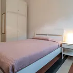 Rent a room in milan