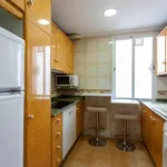 Rent 4 bedroom apartment in Valencia