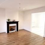 Rent 3 bedroom flat in West Midlands