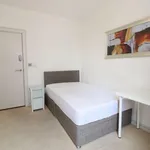 Rent a room in London