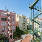 Rent 15 bedroom apartment in Lisbon