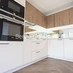 Rent 1 bedroom flat of 52 m² in Greenwich