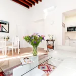 Rent 2 bedroom apartment of 646 m² in Seville