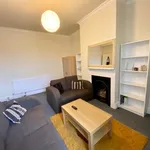 Rent 2 bedroom house in Kirklees