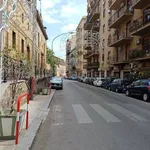 Affitto 5 camera appartamento di 140 m² in Palermo