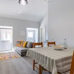 Alugar 2 quarto apartamento de 51 m² em Lisbon