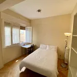 Rent a room in madrid