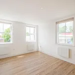 Rent 2 bedroom flat in Epping Forest