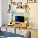 Rent 4 bedroom apartment in Marseille