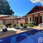 Rent 4 bedroom house of 200 m² in Phuket