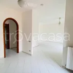 Rent 5 bedroom house of 244 m² in Pozzuoli