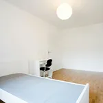 Miete 1 Schlafzimmer wohnung von 10 m² in Düsseldorf