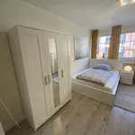 Rent 1 bedroom apartment of 25 m² in Düsseldorf