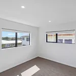 Rent 5 bedroom house in Ōtara-Papatoetoe