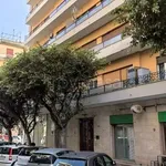 Rent 4 bedroom apartment of 120 m² in Palermo