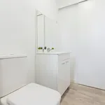 Rent a room of 100 m² in Madrid