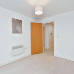 Rent 2 bedroom flat in South East England