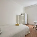 Rent a room in lisbon