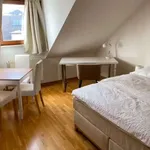 Miete 3 Schlafzimmer wohnung von 100 m² in Frankfurt