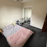 Rent 3 bedroom flat in Scotland