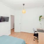 Alquilo 8 dormitorio apartamento de 143 m² en Valencia