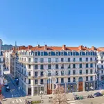 Rent 3 bedroom apartment of 146 m² in Lyon