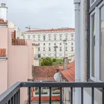 Rent 2 bedroom apartment of 43 m² in Lisbon