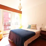 Rent a room of 95 m² in madrid