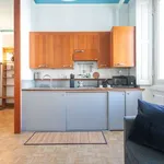 Rent 1 bedroom apartment of 50 m² in milan