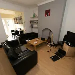 Rent 6 bedroom house in Leeds