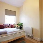 Rent 1 bedroom apartment in West Midlands