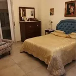 Rent 4 bedroom apartment of 139 m² in Palermo