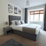 Rent 2 bedroom flat in South East England