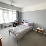 Rent 3 bedroom house in South East England