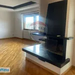 Rent 6 bedroom apartment of 170 m² in Rome