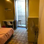 Rent 3 bedroom apartment in Barcelona