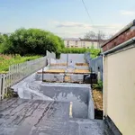 Rent 3 bedroom apartment in Wales