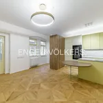 Pronajměte si 2 ložnic/e byt o rozloze 44 m² v Capital City of Prague