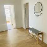 Appartement de 102 m² avec 6 chambre(s) en location à Poitiers