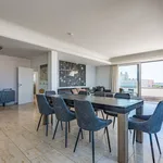 Rent 3 bedroom apartment of 200 m² in Frankfurt am Main